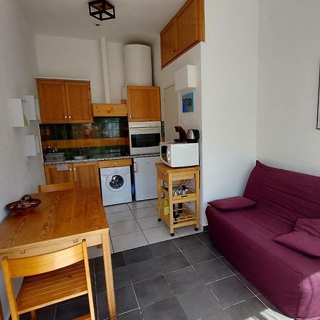 Chez Leslie Et Vincent : Logements Climatises Avec Parking Privatif ペルピニャン エクステリア 写真