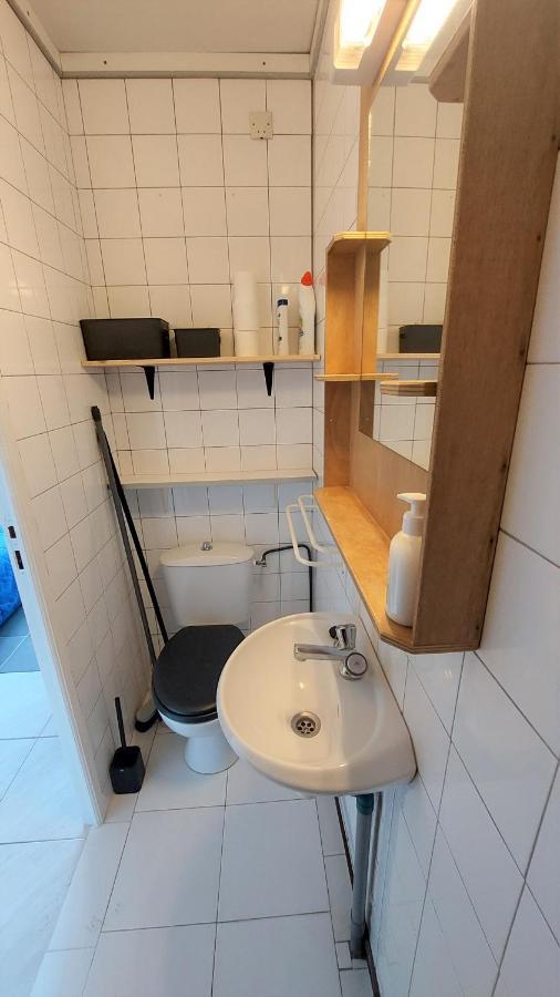 Chez Leslie Et Vincent : Logements Climatises Avec Parking Privatif ペルピニャン エクステリア 写真